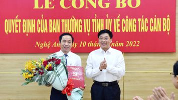 Công bố, trao Quyết định điều động, bổ nhiệm Phó Ban Tổ chức Tỉnh ủy Nghệ An