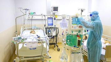 Bệnh nhân điều trị COVID-19 được chi trả những khoản phí nào?
