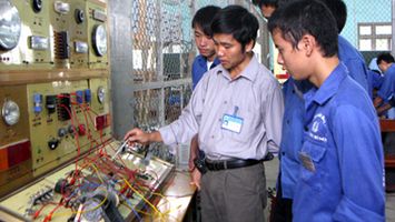 “Chảy máu chất xám” đội ngũ nhà giáo dạy nghề