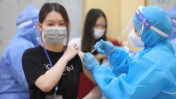 Địa phương nào không nhận vaccine tiêm mũi 3, 4 thì phải chịu trách nhiệm