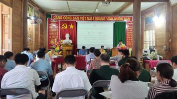 Cử tri Tương Dương đề xuất tăng diện tích giao khoán bảo vệ rừng phòng hộ cho nhân dân