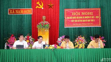 Đại biểu Quốc hội tiếp xúc cử tri tại Đô Lương