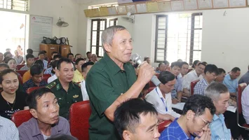 Cử tri xã Hạnh Dịch (Quế Phong) kiến nghị nhiều vấn đề dân sinh