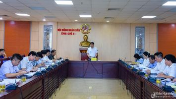 Hội đồng nhân dân tỉnh cho chủ trương đầu tư các dự án kè chống sạt lở, sửa chữa, nâng cấp hệ thống đê