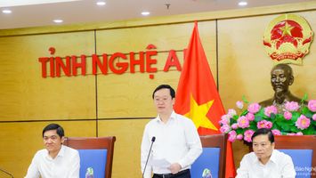 Chủ tịch UBND tỉnh Nguyễn Đức Trung: Quyết liệt, nỗ lực hơn nữa cho mục tiêu tăng trưởng 6 tháng cuối năm