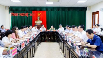 Chủ tịch UBND tỉnh Nguyễn Đức Trung tiếp công dân định kỳ tháng 7/2022