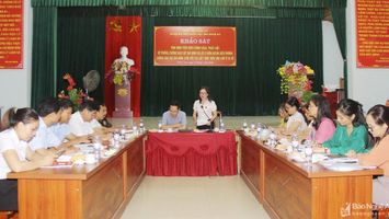 Đoàn Đại biểu Quốc hội tỉnh Nghệ An khảo sát về chấp hành pháp luật phòng, chống bạo lực gia đình tại huyện Thanh Chương