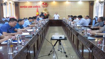 Các Ban HĐND huyện Con Cuông thẩm tra các báo cáo, tờ trình, dự thảo Nghị quyết trình kỳ họp thứ 5