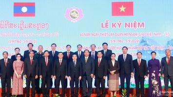 Nghệ An trọng thể kỷ niệm 60 năm Ngày thiết lập quan hệ ngoại giao Việt Nam - Lào