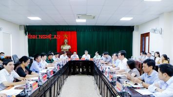 Chủ tịch UBND tỉnh Nguyễn Đức Trung tiếp công dân định kỳ tháng 8