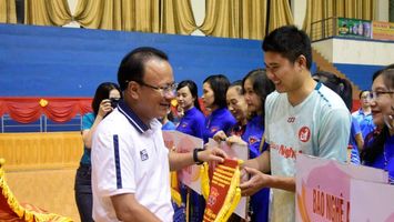 41 đoàn tham gia Giải thể thao truyền thống Đảng bộ Khối Các cơ quan tỉnh Nghệ An