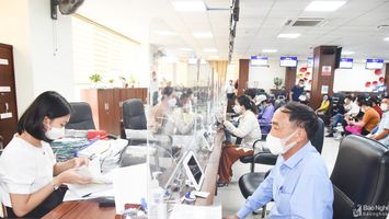 Chủ tịch UBND tỉnh yêu cầu chấn chỉnh tình trạng chậm xử lý văn bản, tham mưu không rõ chính kiến