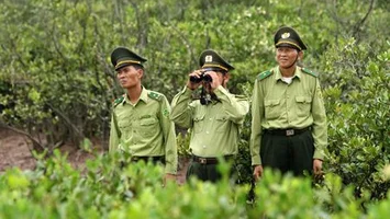 Bộ Nông nghiệp và Phát triển nông thôn trả lời kiến nghị cử tri về lực lượng chuyên trách bảo vệ rừng đặc dụng