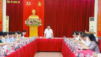 Nghệ An: Thông qua chủ trương đầu tư nhà máy sản xuất giày, dép 30 triệu USD tại Yên Thành