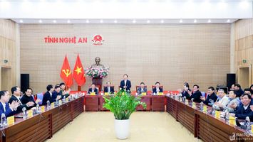 Nhân dân đón Tết Quý Mão 2023 an lành, vui tươi, phấn khởi, thuận lợi