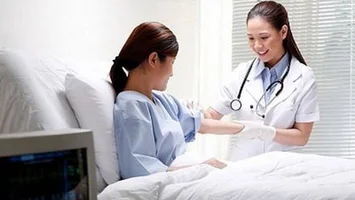Cử tri quan tâm việc sửa đổi luật khám, chữa bệnh và quy hoạch tổng thể quốc gia