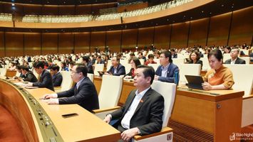 Quốc hội đồng ý tiếp tục thực hiện một số chính sách phòng, chống dịch Covid-19 đến ngày 31/12/2023