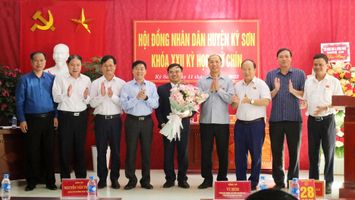 Bầu Chủ tịch UBND huyện Kỳ Sơn, nhiệm kỳ 2021-2026