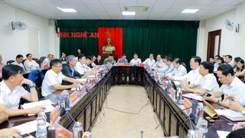 Chủ tịch UBND tỉnh Nguyễn Đức Trung chủ trì phiên tiếp công dân tháng 10