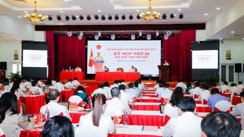 HĐND tỉnh Nghệ An khóa XVIII thông qua 12 nghị quyết tại Kỳ họp thứ 16