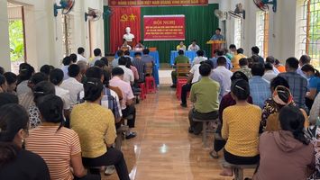 Cử tri huyện Con Cuông kiến nghị nhiều vấn đề liên quan đến đầu tư xây dựng hạ tầng nông thôn