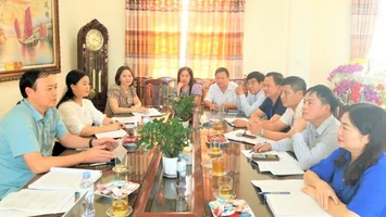 Ban Văn hóa - Xã hội HĐND tỉnh khảo sát việc thực hiện thu, quản lý và sử dụng các khoản thu tại các cơ sở giáo dục trên địa bàn huyện Nghi Lộc