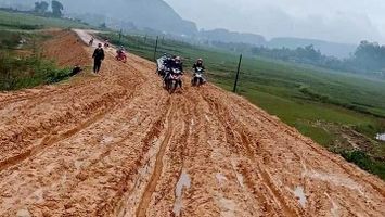 Quan tâm nâng cấp tuyến đường Tỉnh 534D đoạn qua 2 xã Phú Sơn và Tiên Kỳ