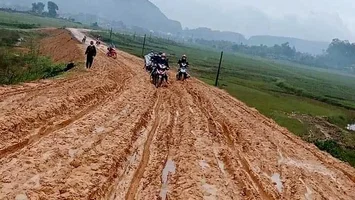 Quan tâm nâng cấp tuyến đường Tỉnh 534D đoạn qua 2 xã Phú Sơn và Tiên Kỳ