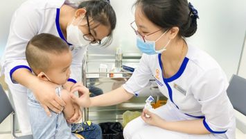 Đảm bảo nguồn cung ứng vắc xin cho tiêm chủng và sinh phẩm y tế phục vụ chương trình tiêm chủng mở rộng bắt buộc
