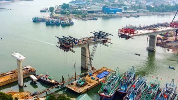 Khởi sắc hạ tầng giao thông kết nối vùng, miền tại Nghệ An