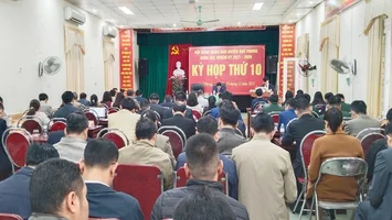 Khai mạc Kỳ họp thứ 10 HĐND huyện Quế Phong