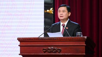 Nắm bắt thời cơ, vượt qua thách thức, hoàn thành cao nhất kế hoạch phát triển kinh tế - xã hội năm 2024