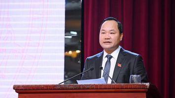 Tiếp tục thu hồi đất từ các công ty nông, lâm trường, tổng đội thanh niên xung phong để bàn giao cho địa phương quản lý, người dân sử dụng