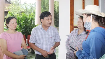 Quan tâm tiếp nhận, giám sát việc giải quyết ý kiến, kiến nghị và đơn thư để đáp ứng nguyện vọng của cử tri và Nhân dân