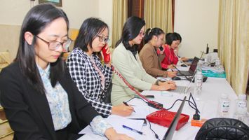 Tiếp nhận 64 lượt cử tri phản ánh qua đường dây điện thoại trực tuyến kỳ họp thứ 17