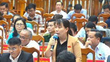 Bài 1: Bảo đảm quyết sách sớm đi vào đời sống