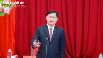 Ban Thường vụ Tỉnh ủy Nghệ An sơ kết 5 năm thực hiện Nghị quyết số 07 về huyện Nam Đàn