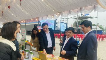 Ban Văn hóa - Xã hội HĐND tỉnh khảo sát công tác quản lý và tổ chức lễ hội tại đền Bạch Mã - huyện Thanh Chương