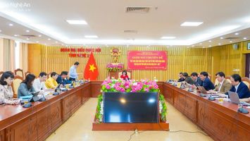 Đoàn Đại biểu Quốc Hội tỉnh làm việc với các sở liên quan đến thực hiện chính sách, pháp luật về phát triển năng lượng
