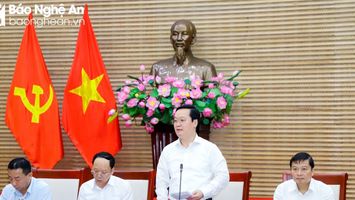Chủ tịch UBND tỉnh: Tập trung tháo gỡ khó khăn, xử lý nhanh các vấn đề phát sinh