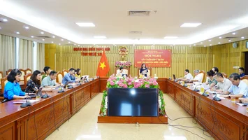 Đoàn đại biểu Quốc hội tỉnh Nghệ An lấy ý kiến góp ý Dự án Luật Tài nguyên nước (sửa đổi)
