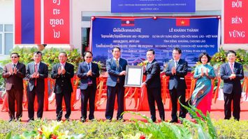Khánh thành và bàn giao Bệnh viện Hữu nghị Lào - Việt Nam tỉnh Xiêng Khoảng