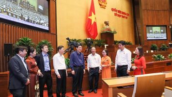Thông tin – Nguyên liệu chính sách của đại biểu