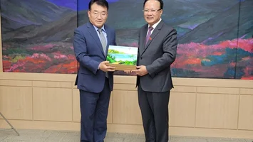 Hội đồng Nhân dân tỉnh Nghệ An làm việc với Hội đồng Thành phố Gwangju (Hàn Quốc)