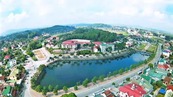 Quan tâm đầu tư xây dựng các tuyến đê để đảm bảo cuộc sống người dân
