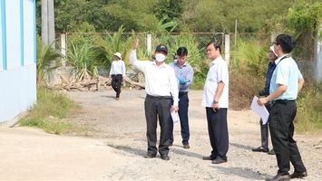 Đi đâu xa cũng nhớ mình là đại biểu của dân