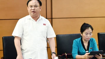 Nên khuyến khích văn hóa từ chức với người có từ 2/3 tổng số ĐBQH, HĐND đánh giá 'tín nhiệm thấp'