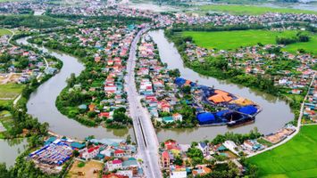 Quan tâm, nâng cấp đường điện và đường giao thông trên địa bàn thị xã Hoàng Mai