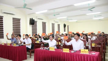 HĐND thị xã Hoàng Mai khóa III tổ chức thành công kỳ họp thứ 8