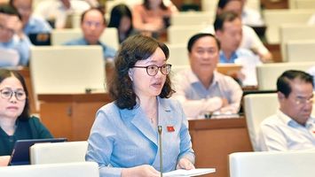 Tiếp tục giảm thuế, giãn thuế cho các doanh nghiệp